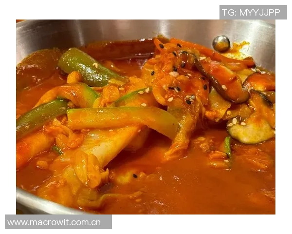 罗慕洛怀念韩国美食:辣炒鸡排泡菜汤和烤肉让我难以忘怀